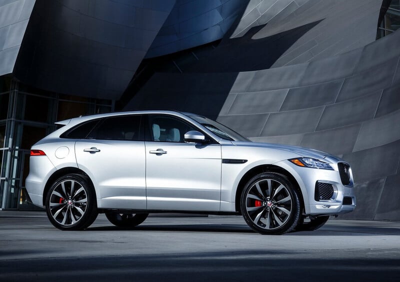 Jaguar F-Pace (2015-->>) (42)