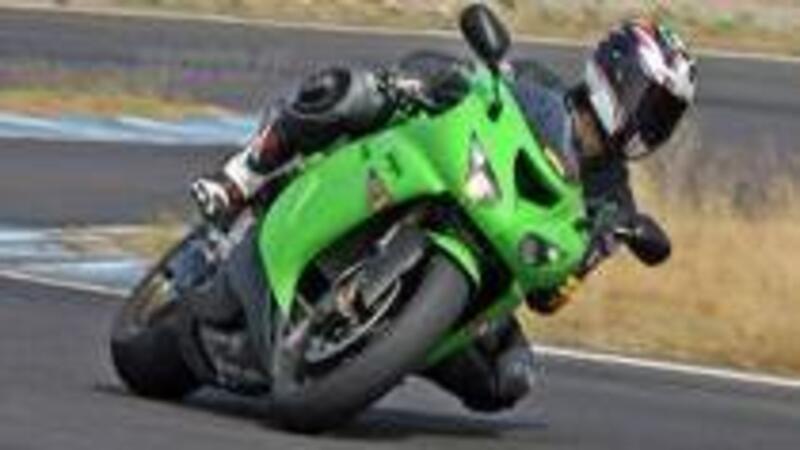 KAWASAKI Ninja ZX10-R