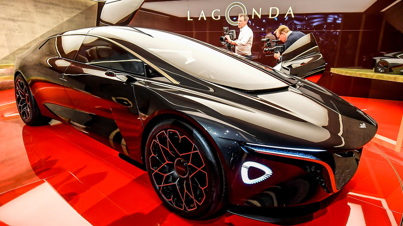 Aston Martin al Salone di Ginevra 2018 [Video]