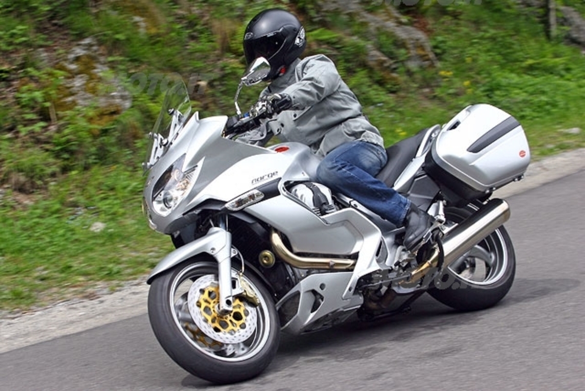 Prova MOTO GUZZI NORGE 1200 Prove