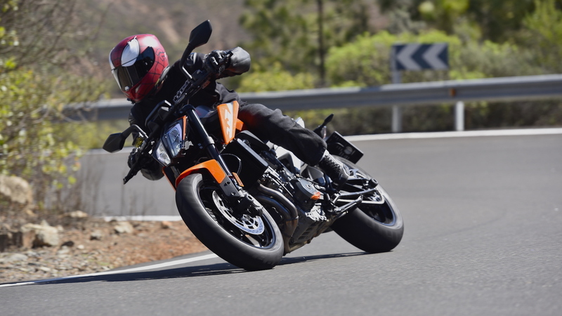 KTM 790 Duke. Media ready to race