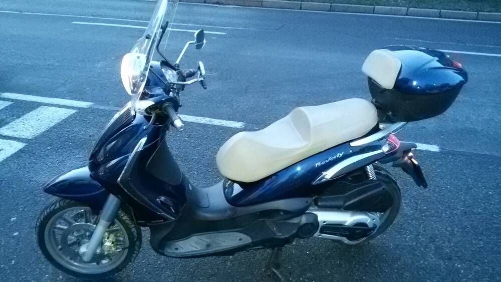 Piaggio Beverly Tourer 400 (2008 - 11) (7)