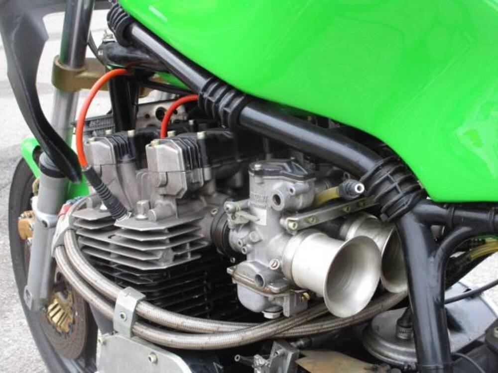 Kawasaki z 1000 r (8)