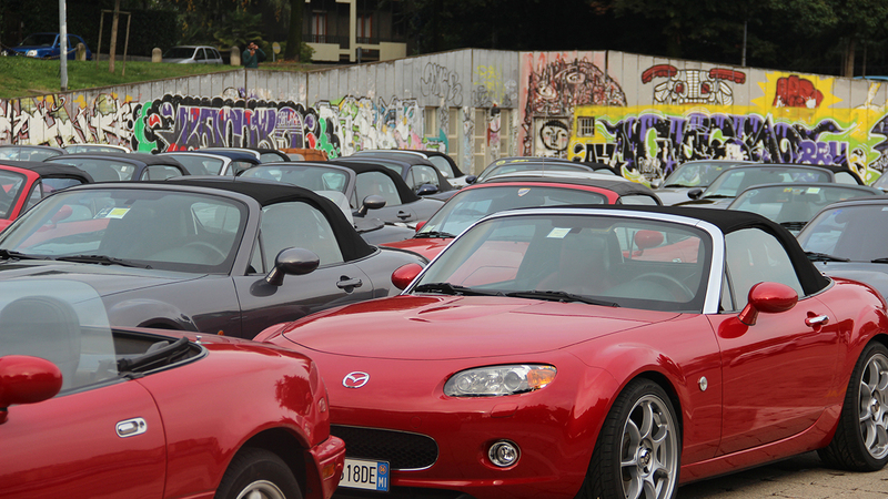 Mazda MX-5, ecco il raduno 2.0: in contemporanea in 60 citt&agrave;