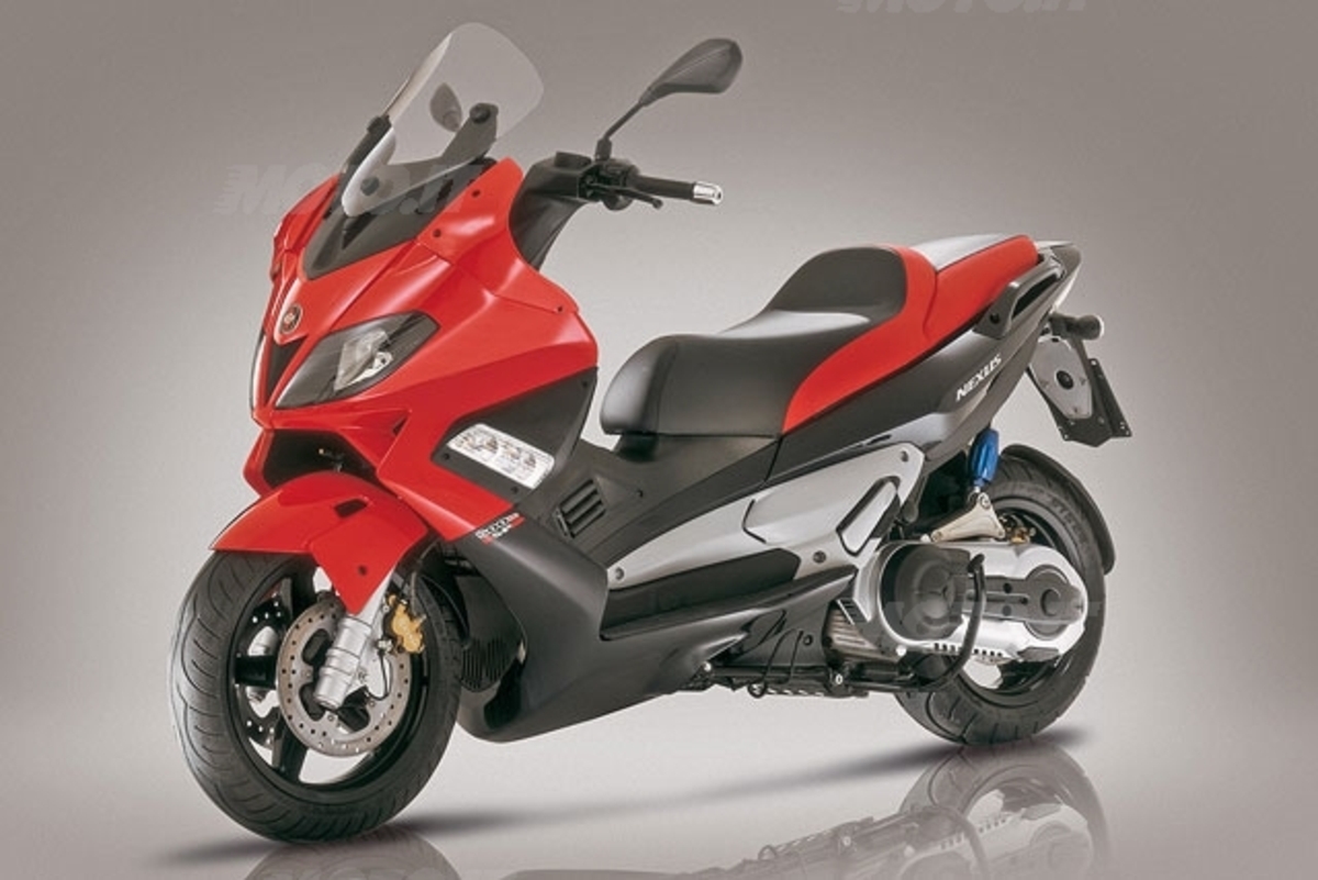 Gilera Nexus 250 VelocitÃ Massima Nexus 500 Motorcycle Gilera