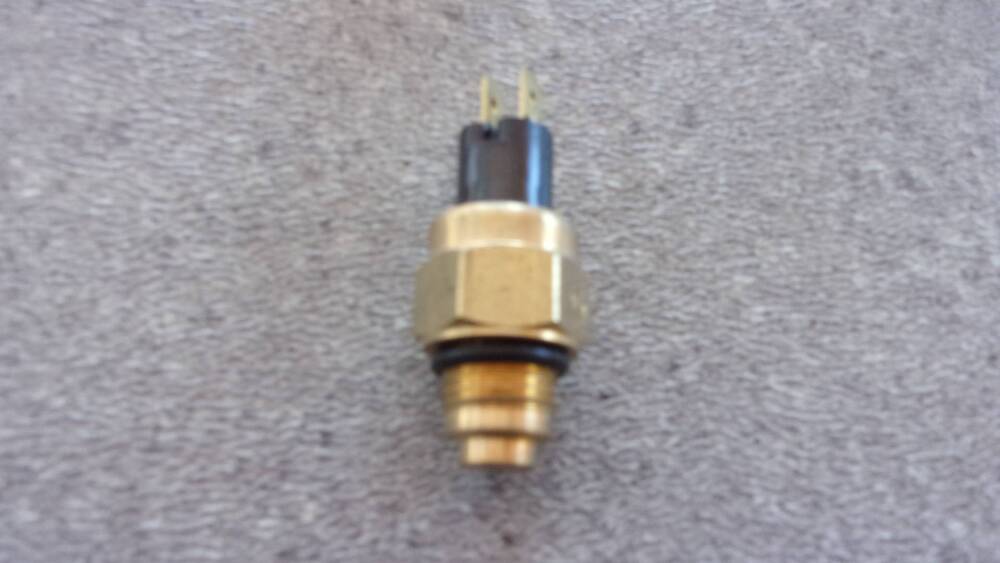 BULBO / INTERRUTTORE TERMOSTATICO Kymco