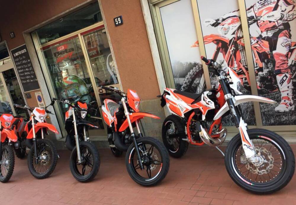 Betamotor RR 50 Motard Track (2021 - 25) (2)