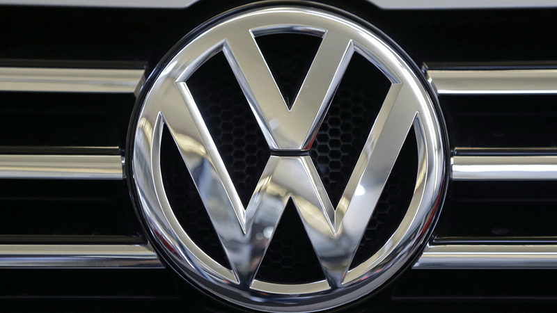 Scandalo VW: investimenti in Italia salvi, stop alla vendita di 1.300 auto
