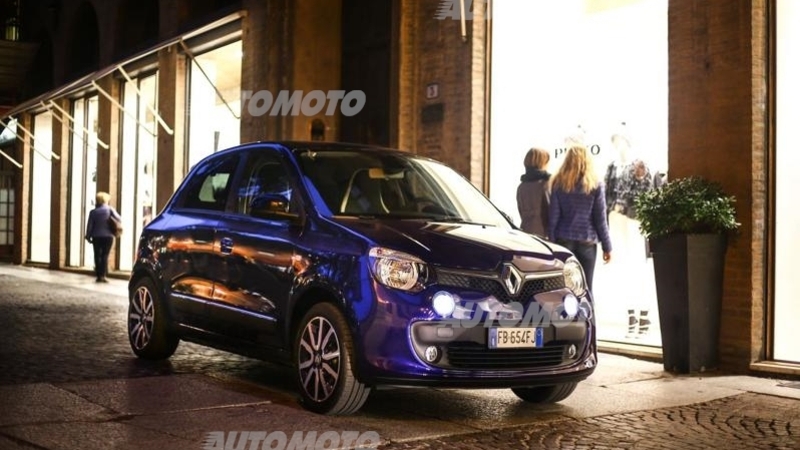 Renault Twingo, arriva il cambio automatico EDC e la serie limitata Lovely