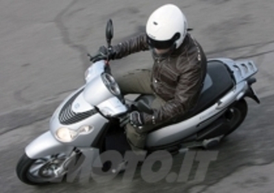 PIAGGIO Carnaby 125/200