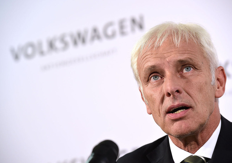 VW, M&uuml;ller: &laquo;Tagliare almeno 1mld sugli investimenti&raquo;