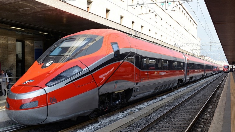 Frecciarossa 1000 da record: viaggia a 385,5 km/h