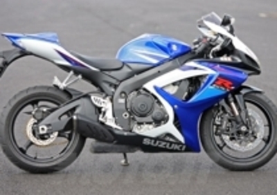 SUZUKI GSX-R 750