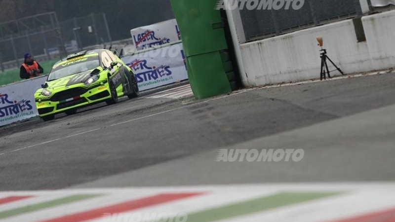 Rally di Monza 2015, Day 2: Valentino Rossi al comando