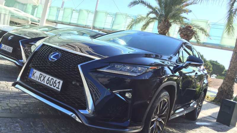 Nuova Lexus RX Hybrid: la conferenza in diretta