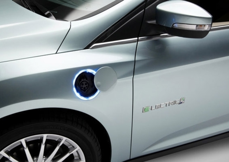 Ford: 13 nuove elettriche e ibride entro il 2020