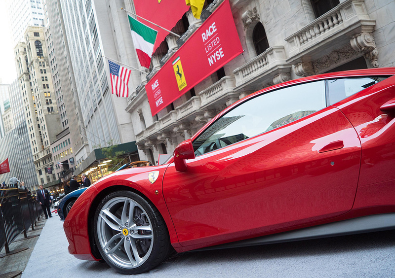 Ferrari: via libera per la quotazione alla Borsa Italiana