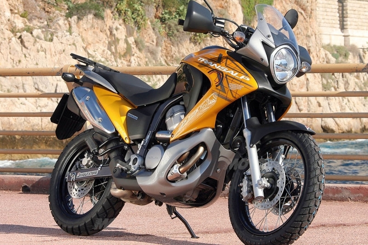 Prova HONDA Transalp XL 700V Prove