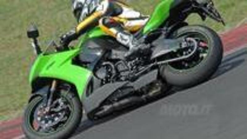 KAWASAKI Ninja ZX-10R