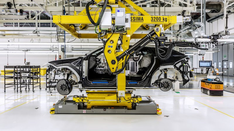 Urus, con CPM protagonista del nuovo stabilimento Lamborghini 
