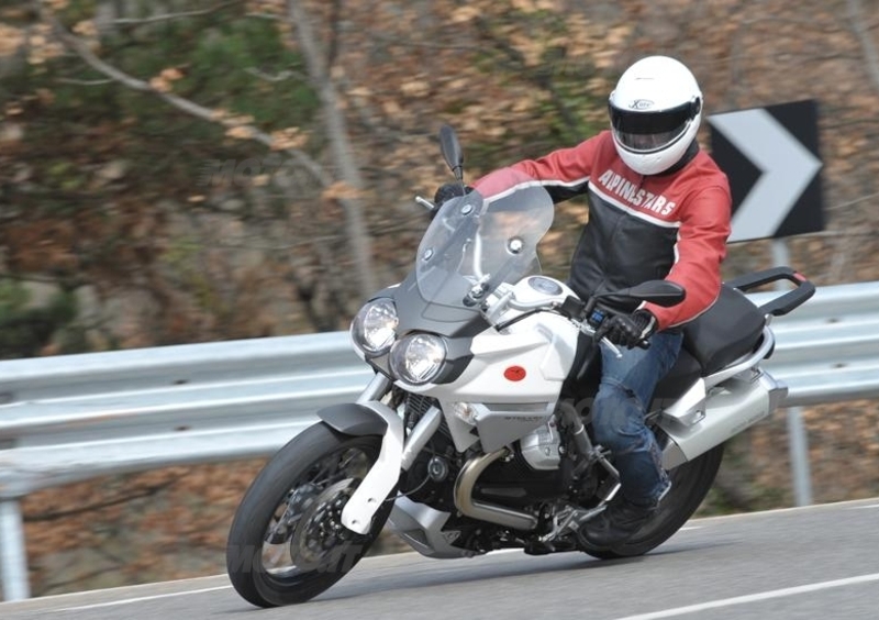 MOTO GUZZI Stelvio 1200 4V