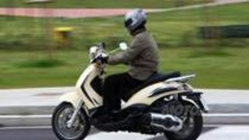 PIAGGIO Beverly Tourer