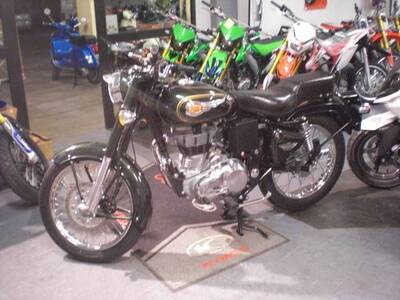 Royal Enfield Bullet 500 EFI STD - Entry Level (2009 - 16) nuova