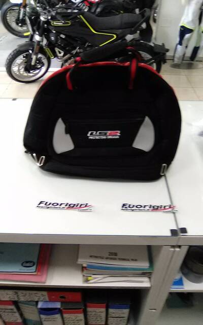 BORSA PORTA CASCO LS2