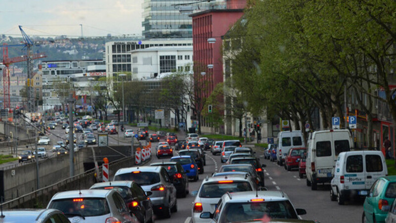 Emissioni, blocchi del traffico, centri urbani, Prof. Battaglia: &quot;Meno allarmismi, pi&ugrave; scienza&quot; 