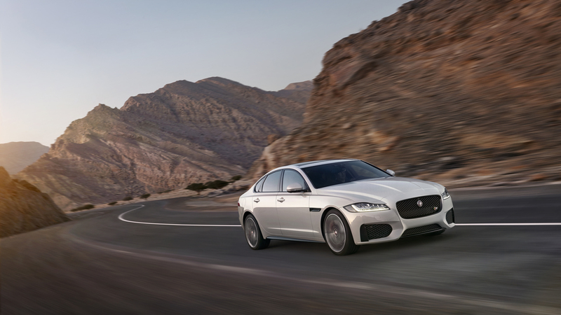 Nuova Jaguar XF: la video-prova