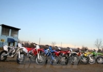 COMPARATIVA 450 Cross 2009