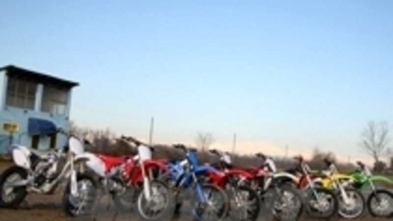 COMPARATIVA 450 Cross 2009