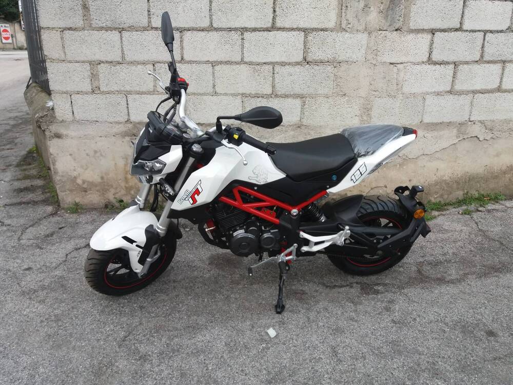 Benelli Tornado Naked T 125 (2017 - 20) (2)