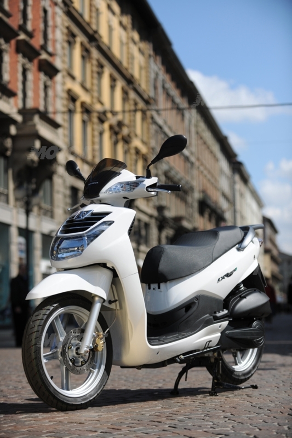 HOT Scooter 200 Peugeot Lxr 200 Usato Prova PEUGEOT LXR