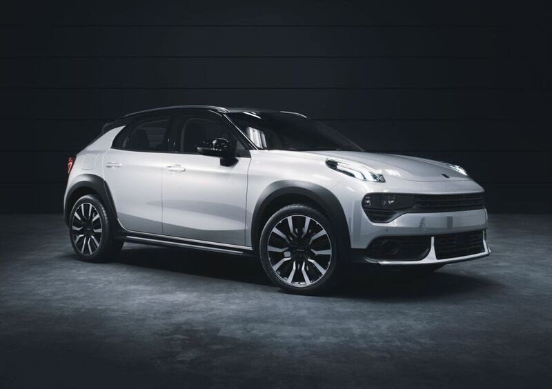 Lynk &amp; Co 02: ecco il SUV compatto derivato dalla XC40