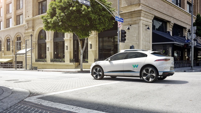 Jaguar si allea con Waymo: nella flotta la I-Pace [Video]