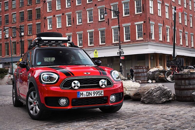 Salone di New York: c&rsquo;&egrave; anche la Mini Countryman Panamericana