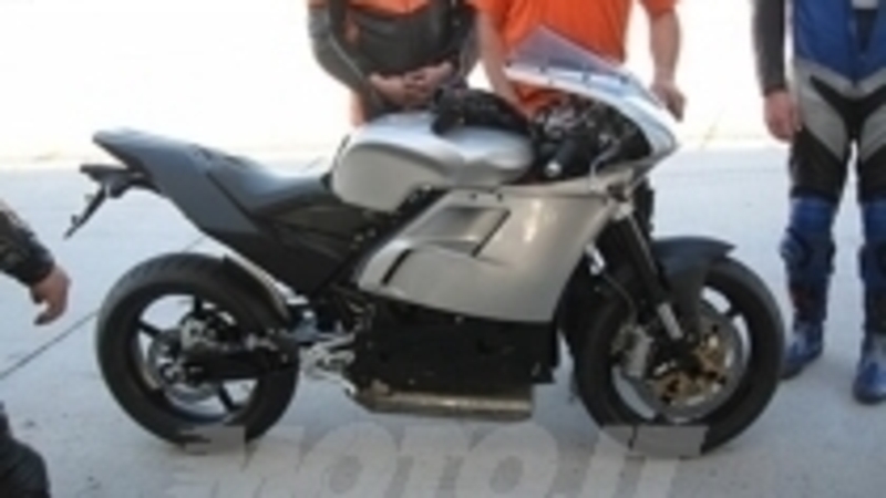 SCOOP KTM. RC4, stradale pura