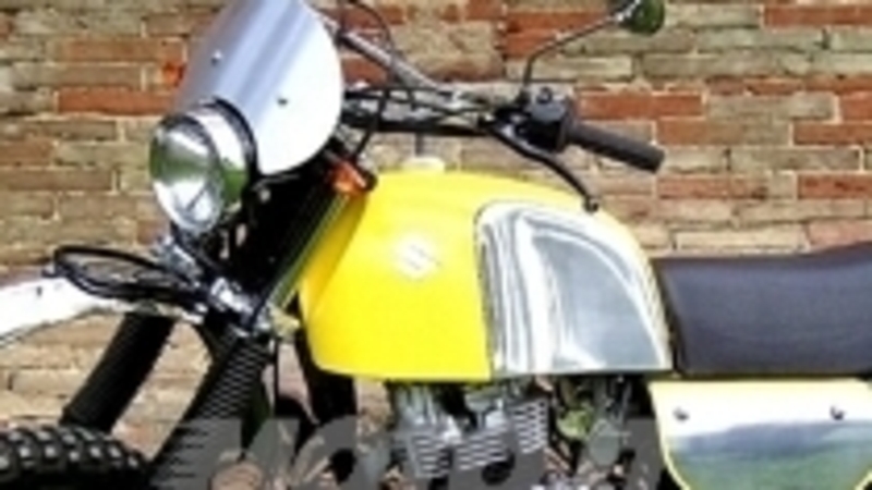 Special Suzuki DR 500 S