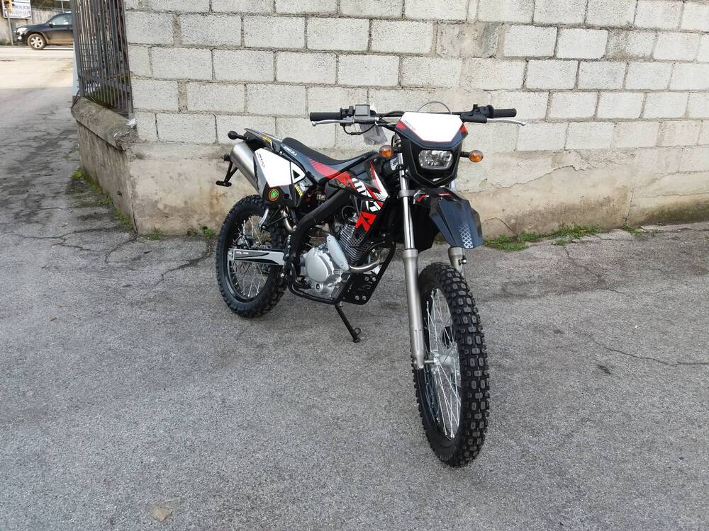 Rieju Marathon 125 AC (2017 - 20) (2)