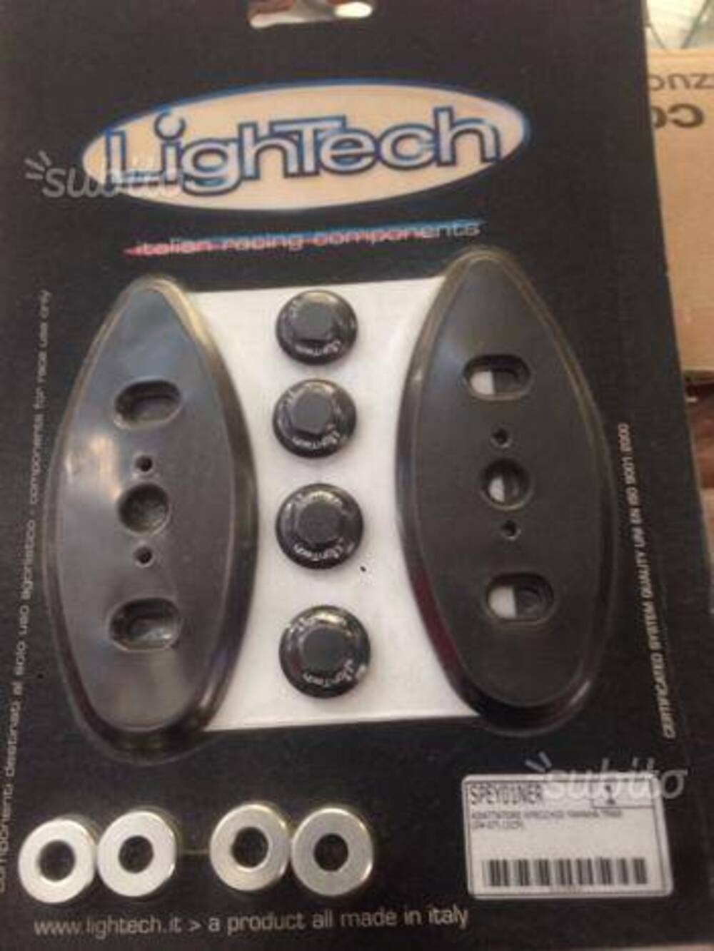Adattatore specchio per T-Max Lightech