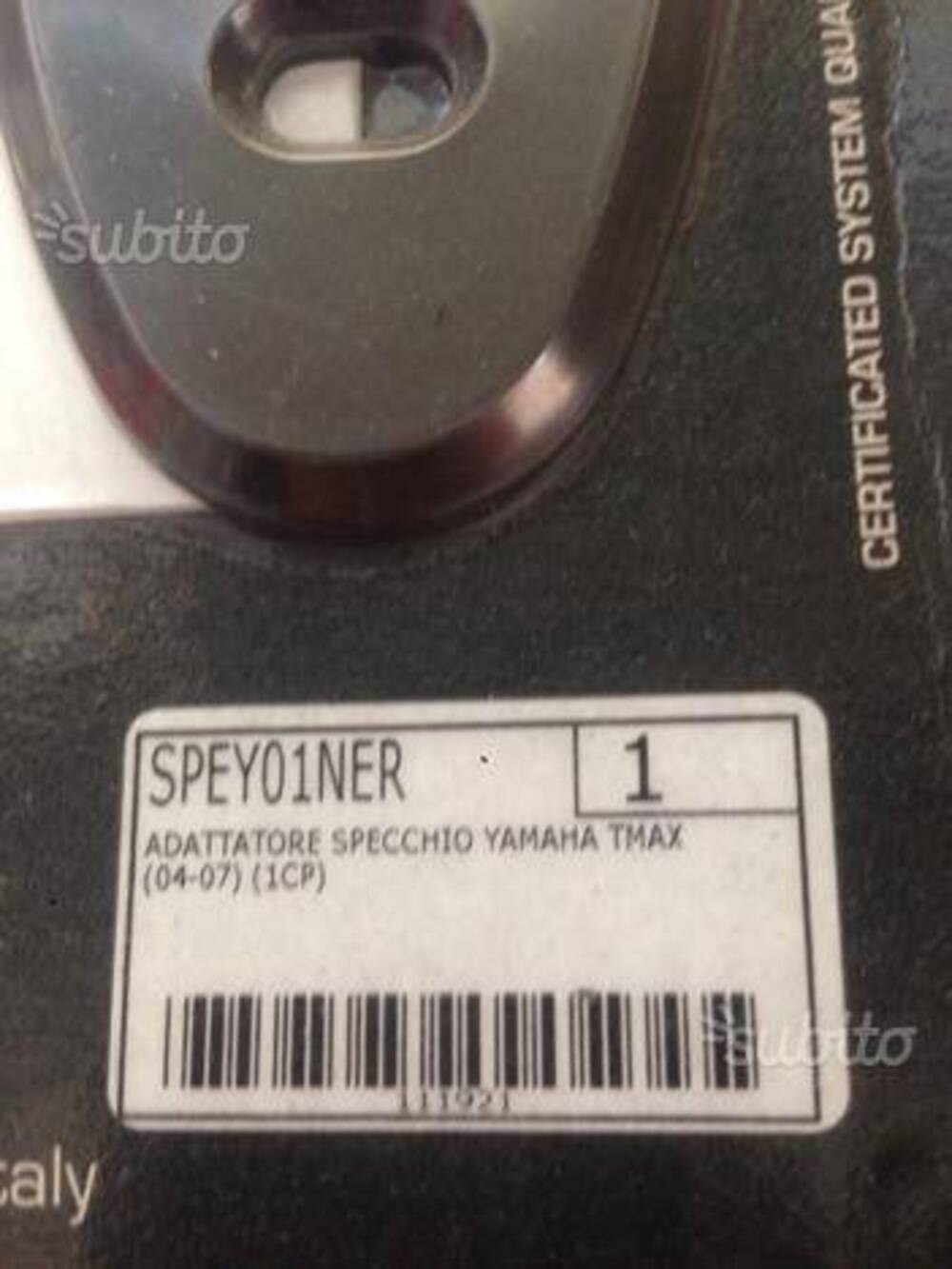 Adattatore specchio per T-Max Lightech (2)