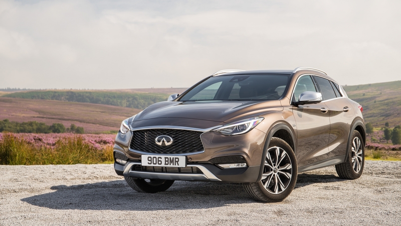 Infiniti Q30 e QX30, prezzi e nuove versioni m.y. 2018