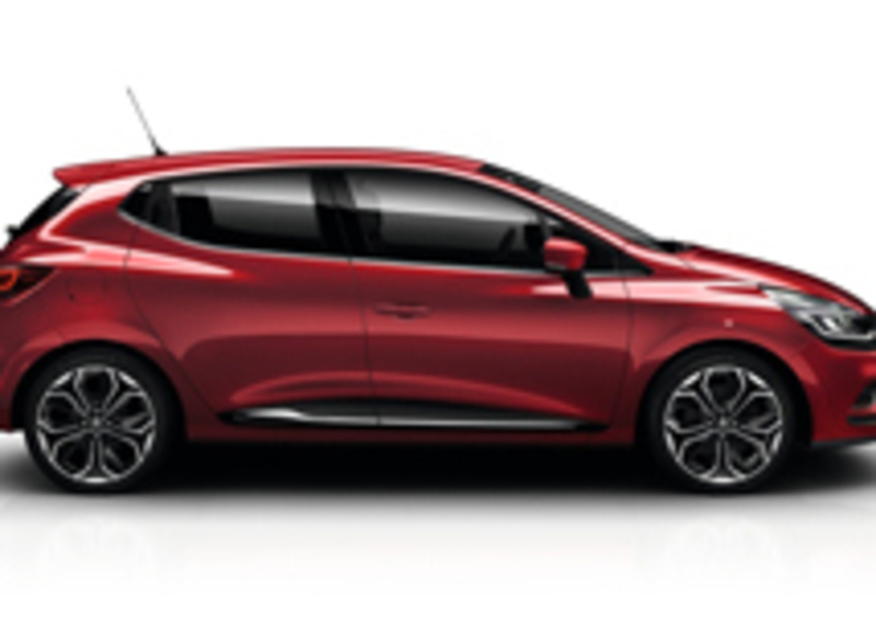 Renault Clio in offerta con 5000 &euro; di vantaggi