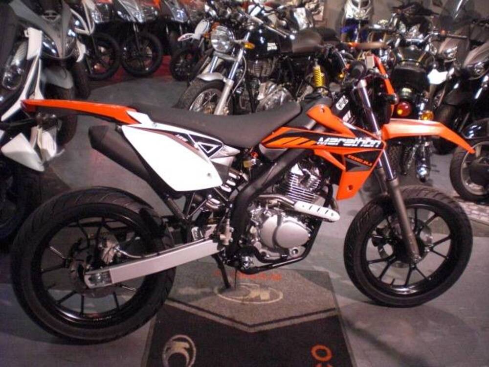 Rieju Marathon 125 Motard A.C. (2011 - 17) (2)