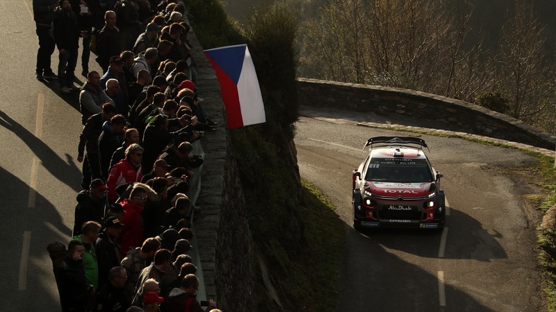 WRC 2018/Citroen. Corsica 1. Inizio &ldquo;esplosivo&rdquo;. Meeke terzo, Loeb&hellip; out, grande debutto della C3 R5