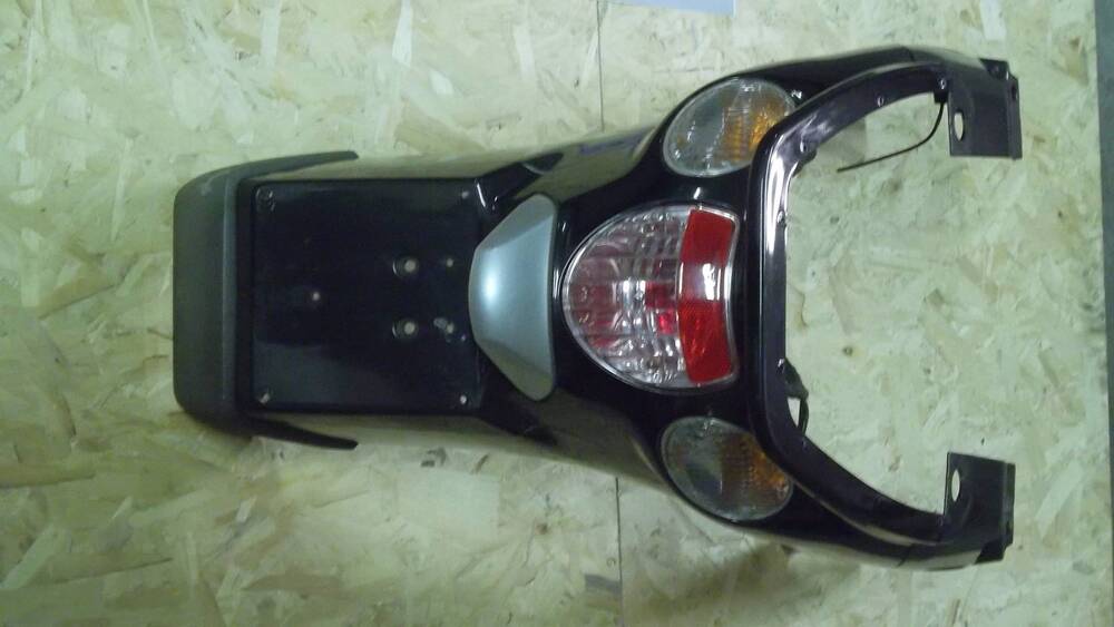 CARENA POSTERIORE Aprilia SCARABEO 500 (3)