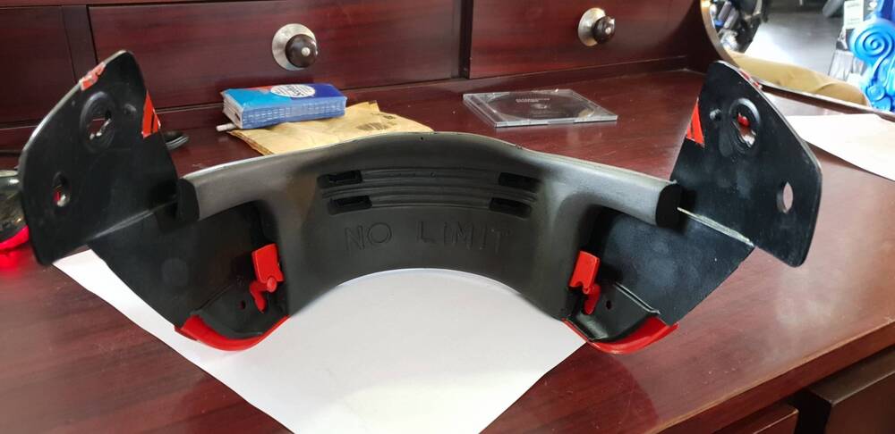 Mentoniera casco apribile E22-03 Caberg (2)