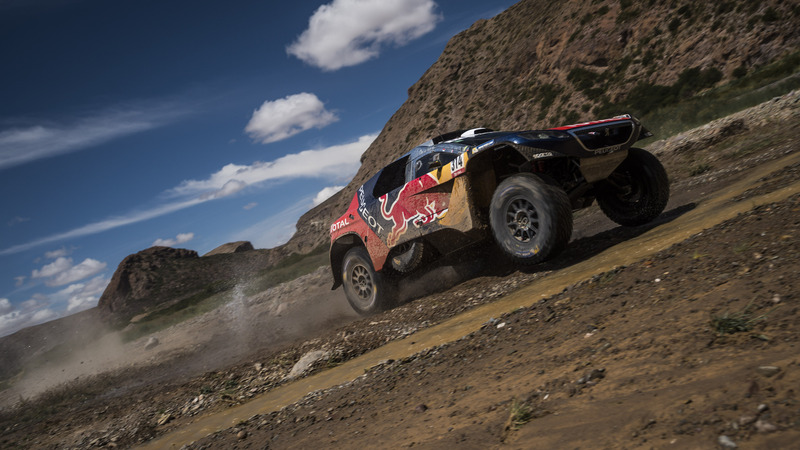 Dakar 2016. Live quinta tappa: vincono Loeb (Peugeot) e Price (KTM)