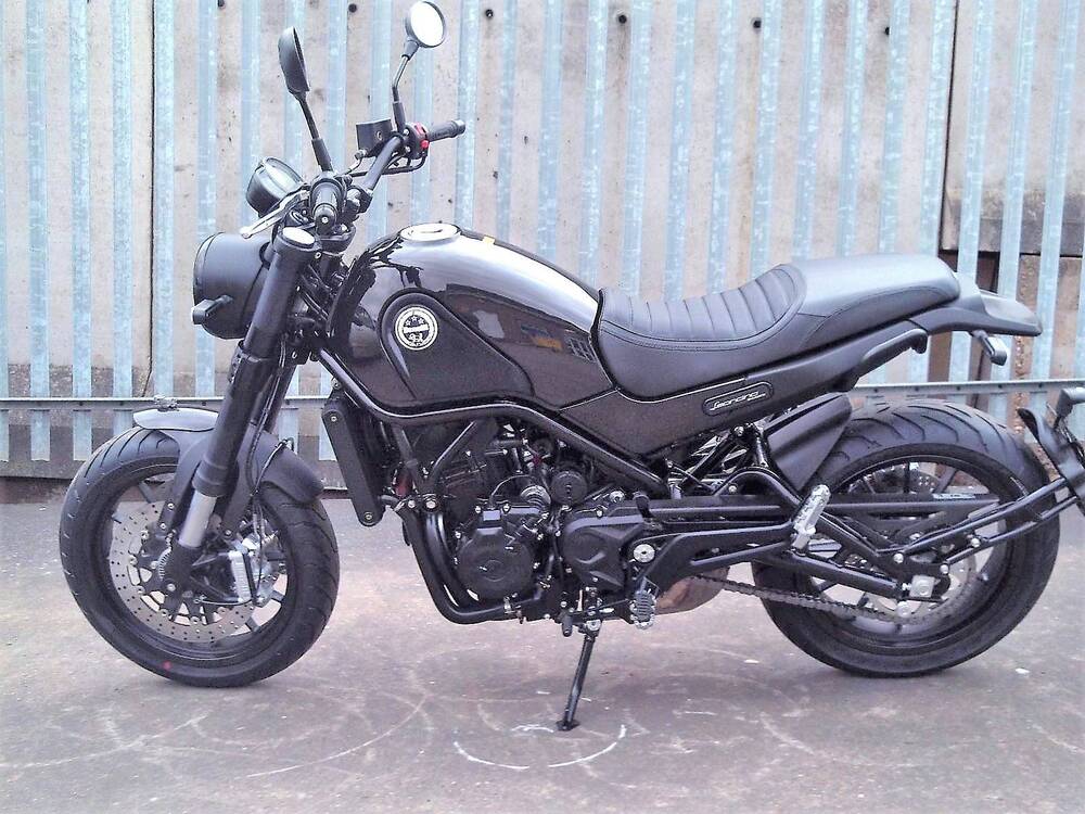 Benelli Leoncino 500 ABS (2017 - 20) (4)